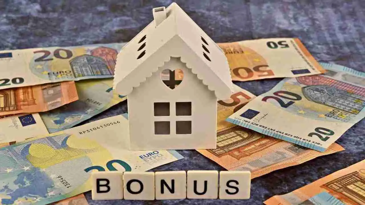 Mutui casa: ecco i tassi salgono e il sogno dell’abitazione diventa una corsa contro il tempo Mutui casa: ecco i tassi salgono e il sogno dell’abitazione diventa una corsa contro il tempo