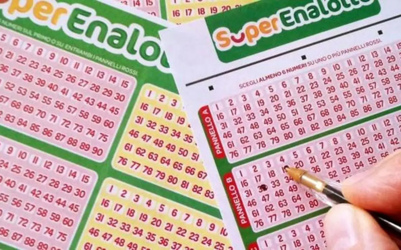 Mega vincita al SuperEnalotto: i due fortunati si spartiscono una pioggia di soldi Immagine selezionata