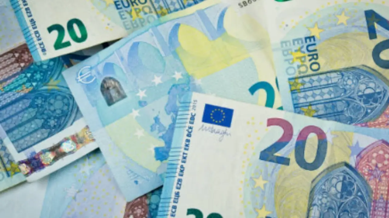 Banconota da 2 euro con dettaglio nascosto: può valere fino a 20.000 euro Immagine selezionata